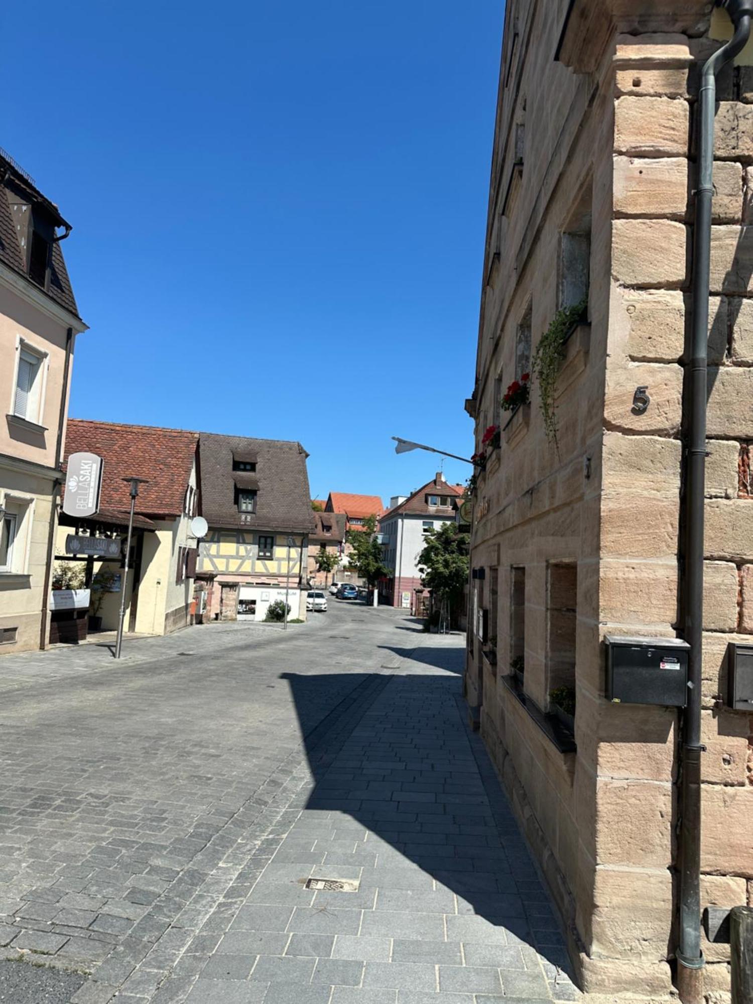 Altstadtpension Zirndorf Eksteriør bilde